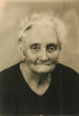 Maman Guiguite, juillet 1940 Maman Guiguite, juillet 1940