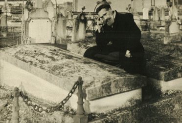 Janvier 1950 : "Je suis allé rêver sur la tombe d'Arvers" (un notable d'Auxerre)