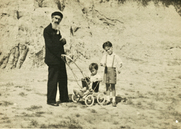 Henri et ses petits-fils Marc et François